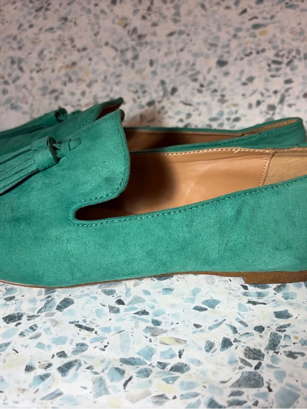 J.Crew Green Suede Tassel Loafers Size 7.5 Slip On Flats - Picture 6 of 6